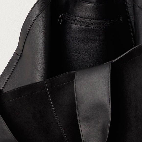 *NWT* ~ Free People  ~  Blair Reversible Vegan Suede Tote Bag ~ BLACK ~ *NWT* - Picture 12 of 14